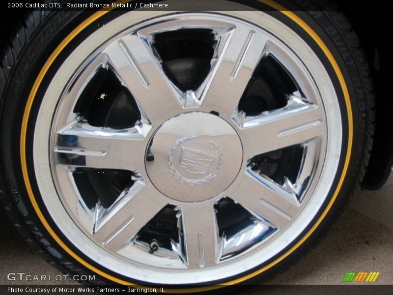 Radiant Bronze Metallic / Cashmere 2006 Cadillac DTS
