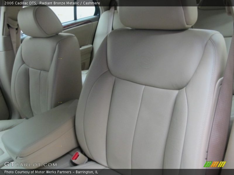 Radiant Bronze Metallic / Cashmere 2006 Cadillac DTS