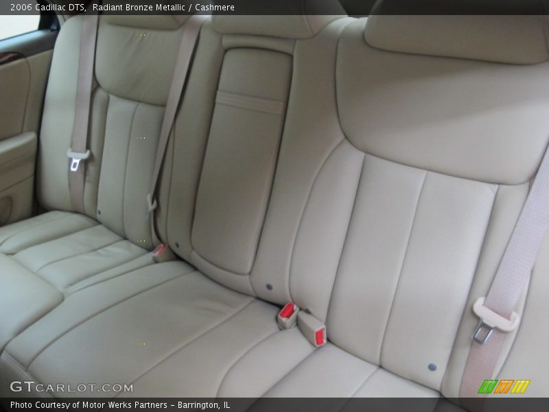 Radiant Bronze Metallic / Cashmere 2006 Cadillac DTS