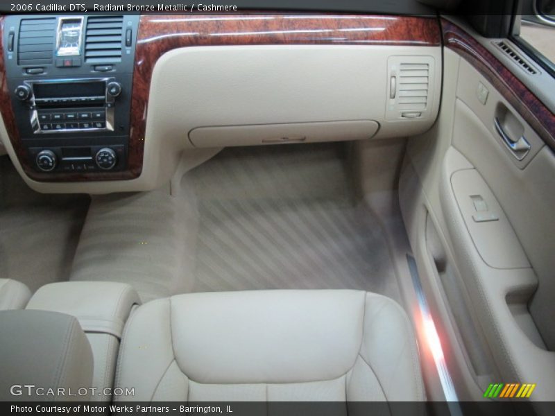 Radiant Bronze Metallic / Cashmere 2006 Cadillac DTS