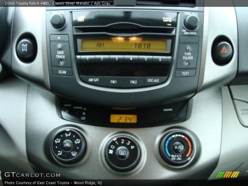 Classic Silver Metallic / Ash Gray 2009 Toyota RAV4 4WD