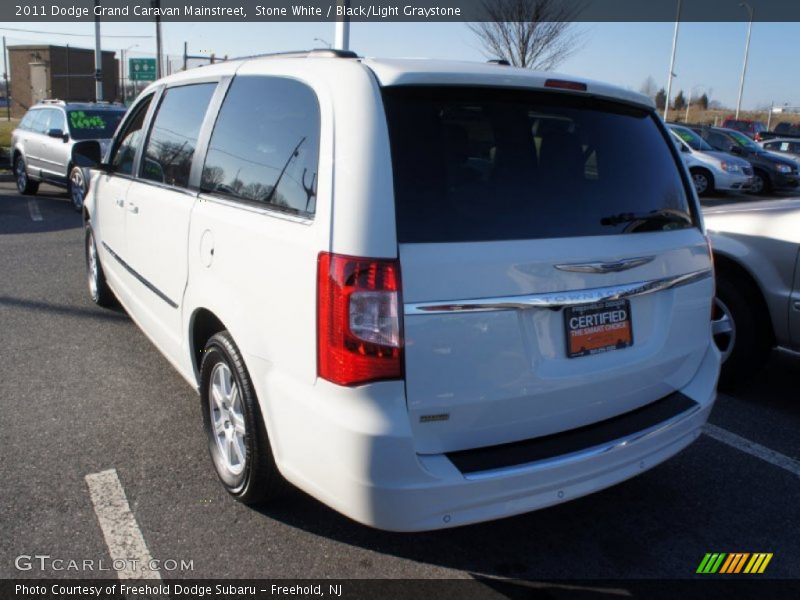 Stone White / Black/Light Graystone 2011 Dodge Grand Caravan Mainstreet