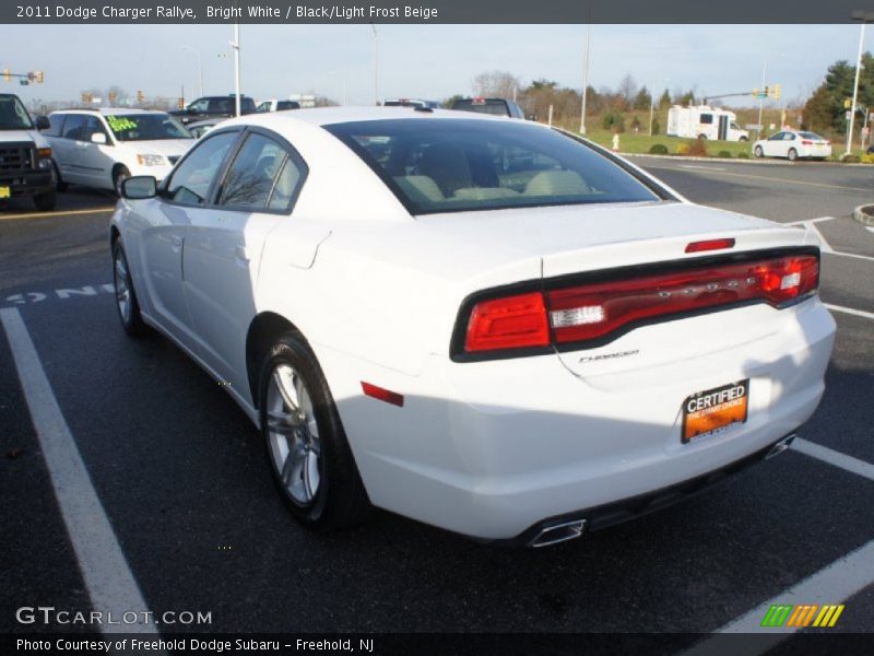 Bright White / Black/Light Frost Beige 2011 Dodge Charger Rallye