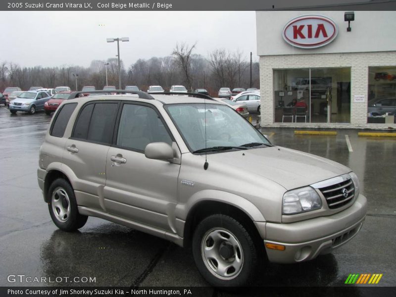 Cool Beige Metallic / Beige 2005 Suzuki Grand Vitara LX