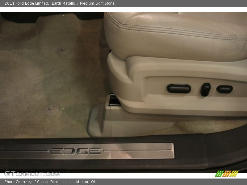 Earth Metallic / Medium Light Stone 2011 Ford Edge Limited