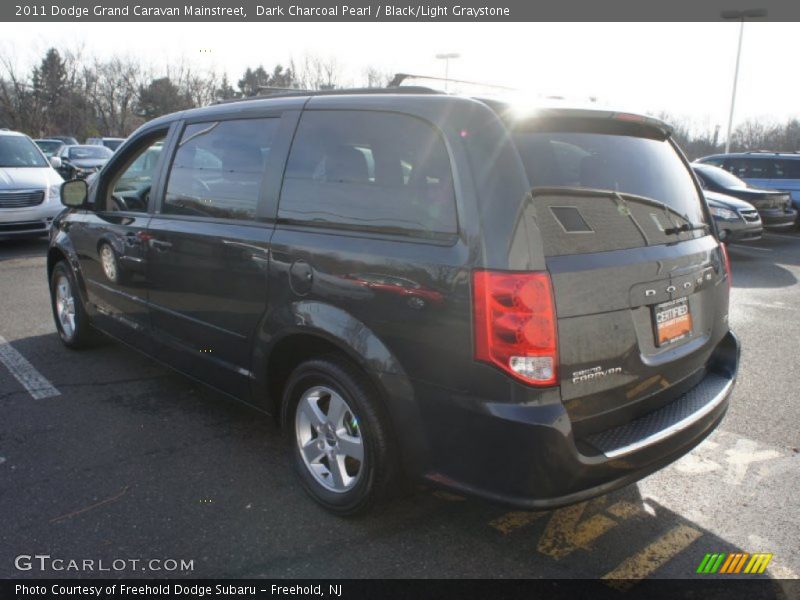 Dark Charcoal Pearl / Black/Light Graystone 2011 Dodge Grand Caravan Mainstreet