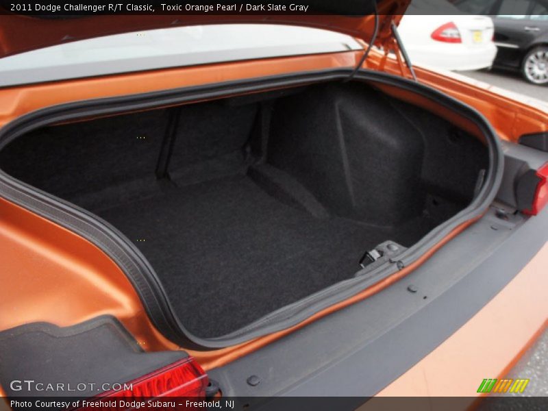  2011 Challenger R/T Classic Trunk
