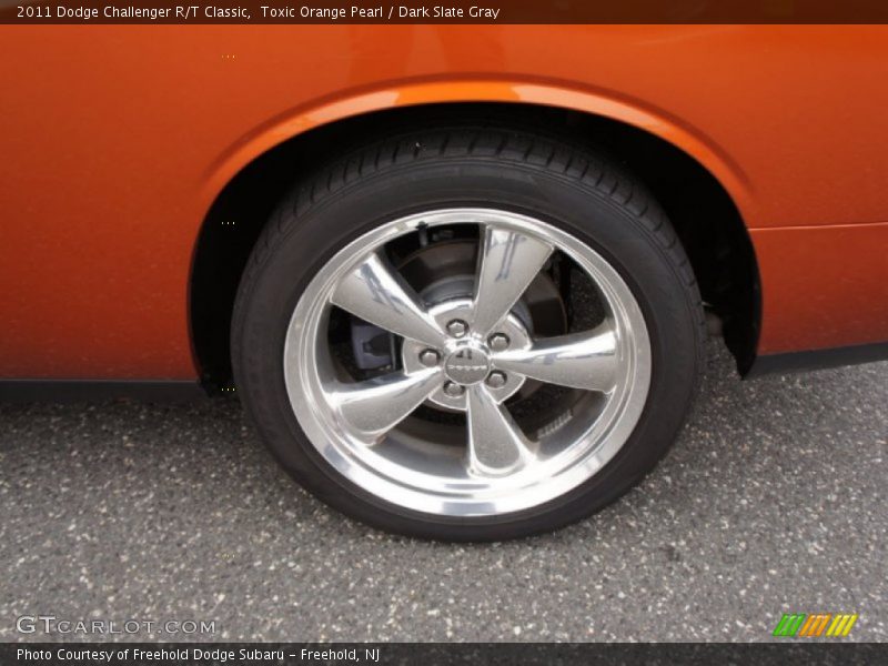  2011 Challenger R/T Classic Wheel