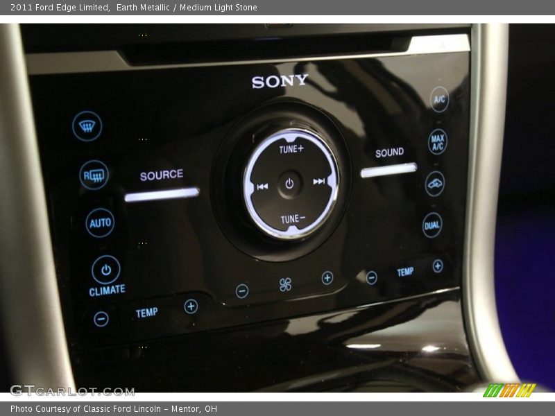 Earth Metallic / Medium Light Stone 2011 Ford Edge Limited