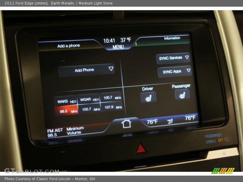 Earth Metallic / Medium Light Stone 2011 Ford Edge Limited