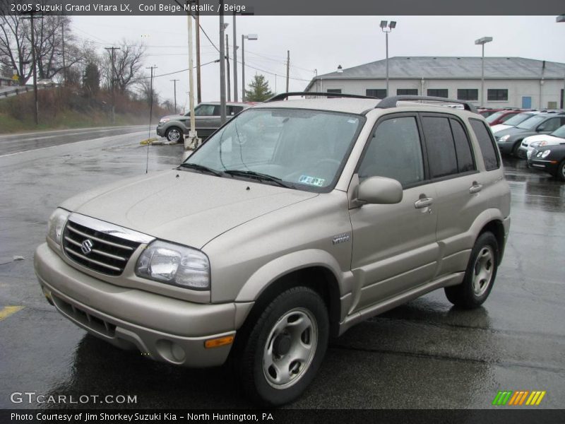 Cool Beige Metallic / Beige 2005 Suzuki Grand Vitara LX