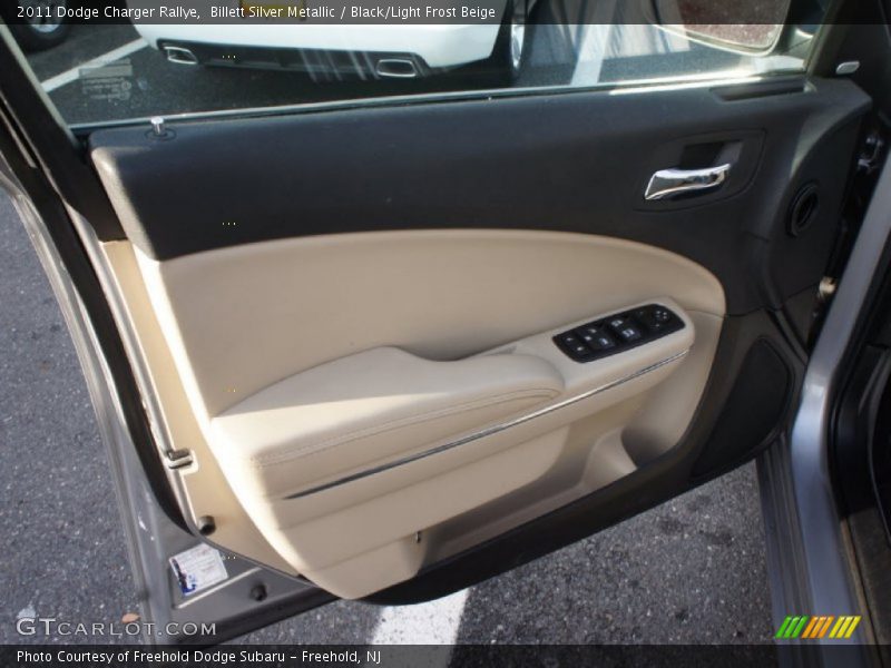 Billett Silver Metallic / Black/Light Frost Beige 2011 Dodge Charger Rallye