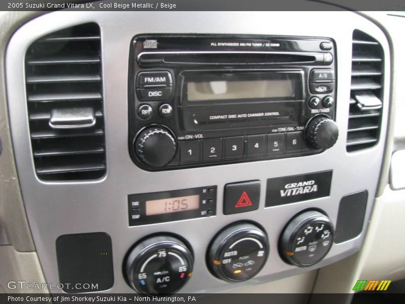 Cool Beige Metallic / Beige 2005 Suzuki Grand Vitara LX