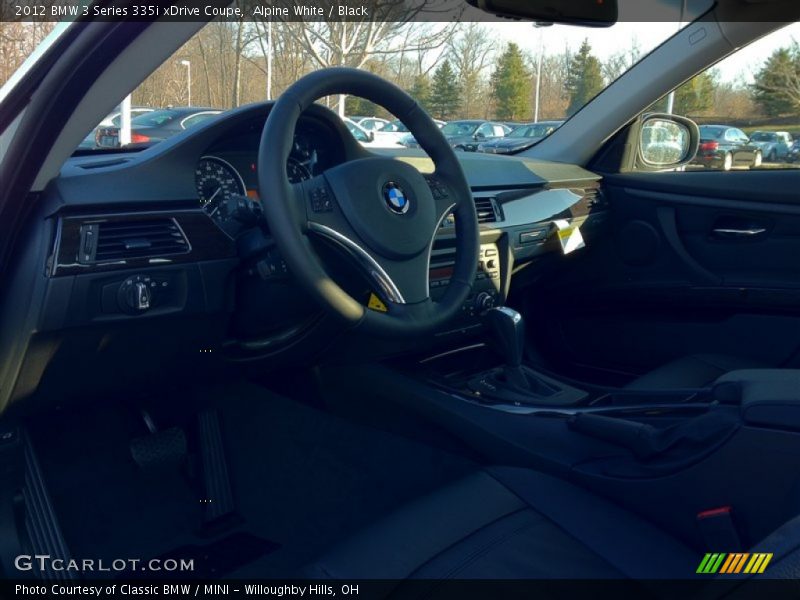Alpine White / Black 2012 BMW 3 Series 335i xDrive Coupe