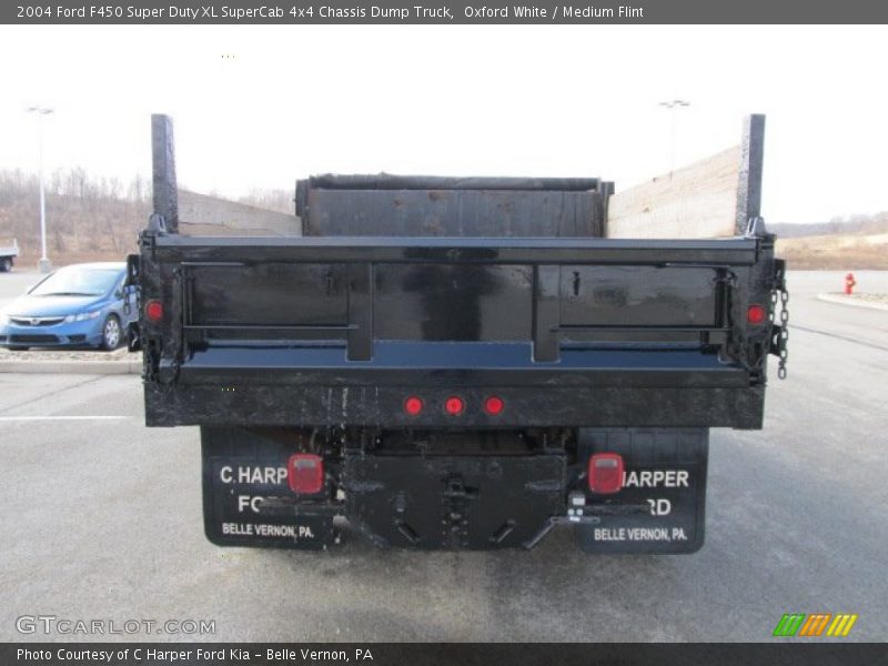 Oxford White / Medium Flint 2004 Ford F450 Super Duty XL SuperCab 4x4 Chassis Dump Truck