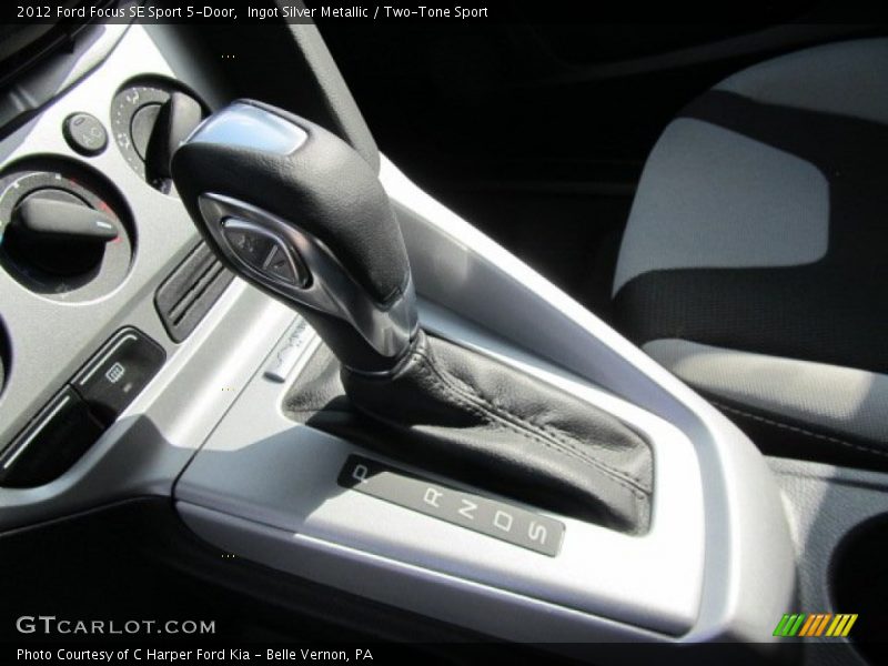  2012 Focus SE Sport 5-Door 6 Speed PowerShift Automatic Shifter