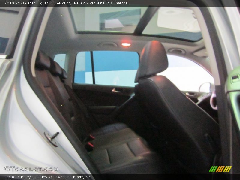 Reflex Silver Metallic / Charcoal 2010 Volkswagen Tiguan SEL 4Motion