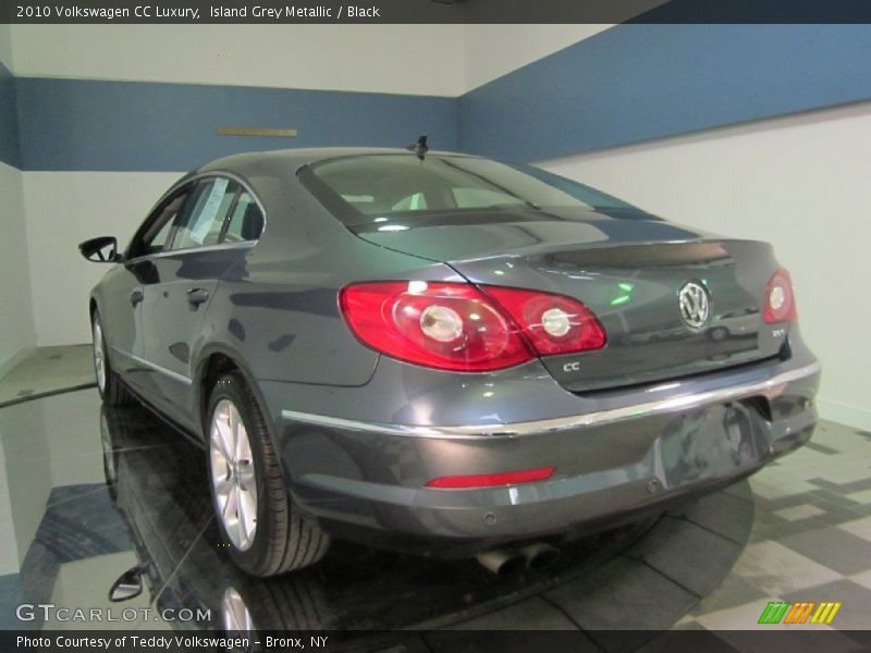 Island Grey Metallic / Black 2010 Volkswagen CC Luxury