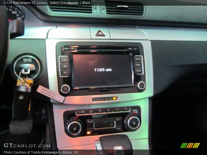 Island Grey Metallic / Black 2010 Volkswagen CC Luxury