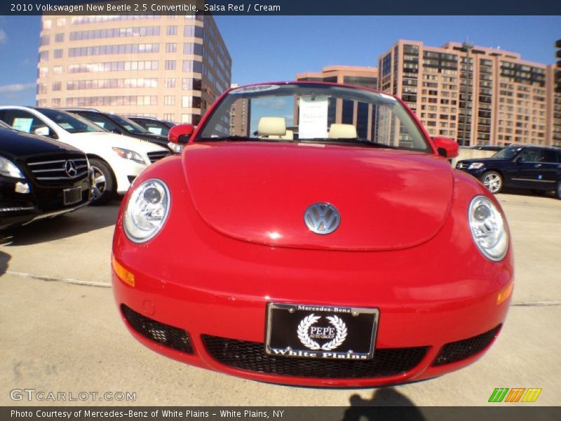 Salsa Red / Cream 2010 Volkswagen New Beetle 2.5 Convertible