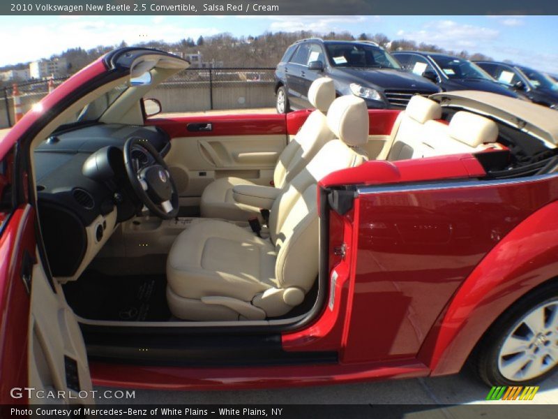 Salsa Red / Cream 2010 Volkswagen New Beetle 2.5 Convertible