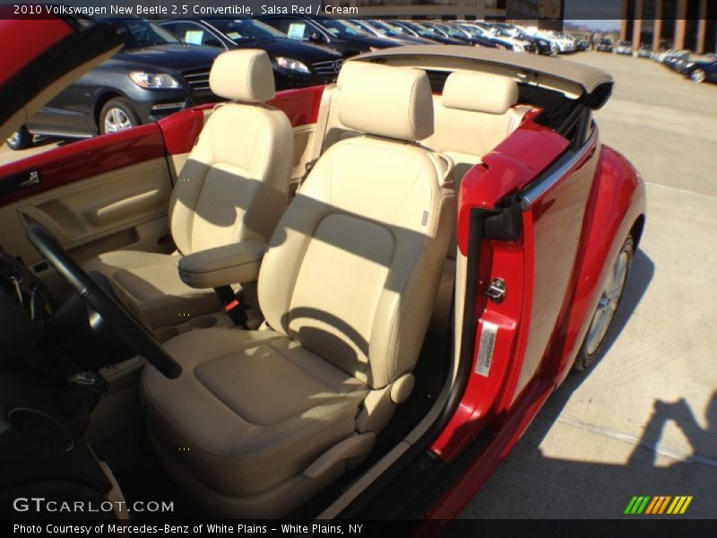 Salsa Red / Cream 2010 Volkswagen New Beetle 2.5 Convertible