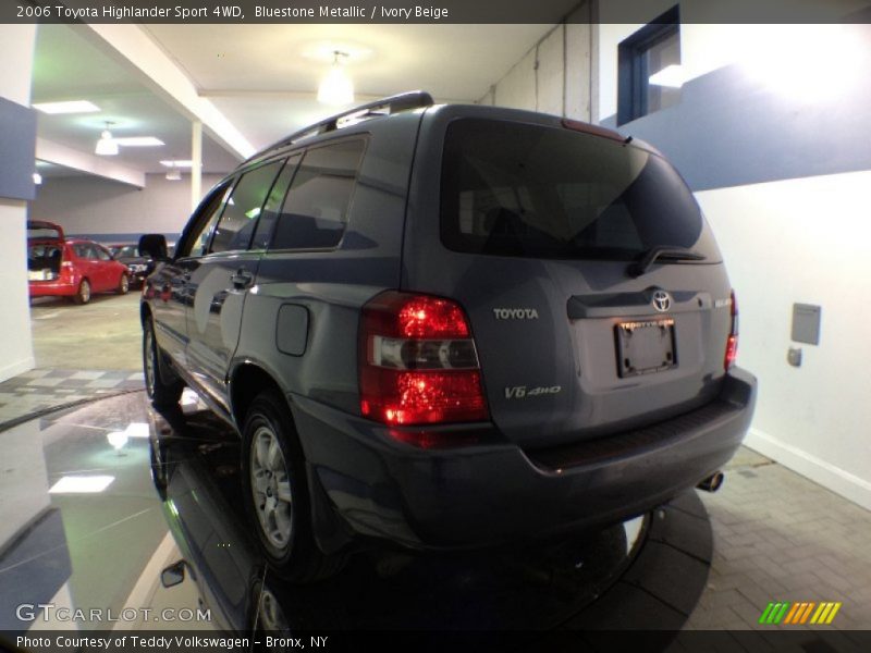 Bluestone Metallic / Ivory Beige 2006 Toyota Highlander Sport 4WD