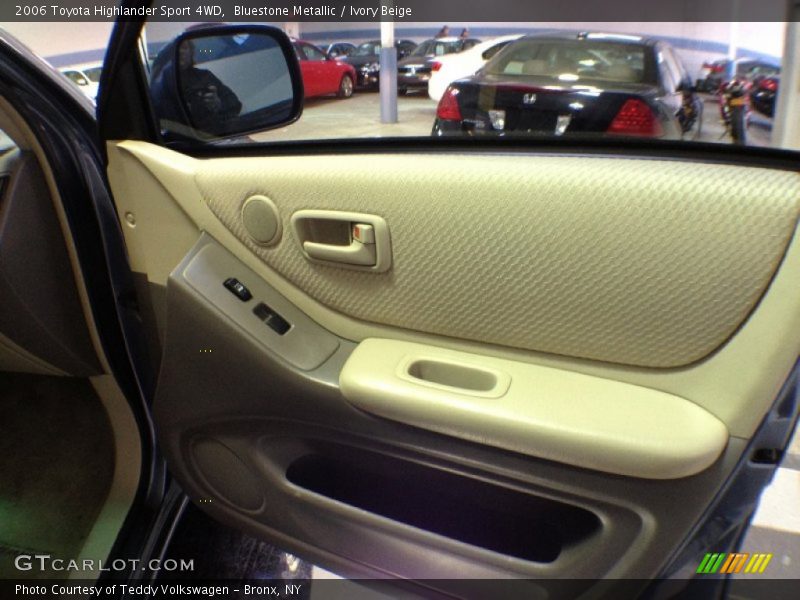 Bluestone Metallic / Ivory Beige 2006 Toyota Highlander Sport 4WD