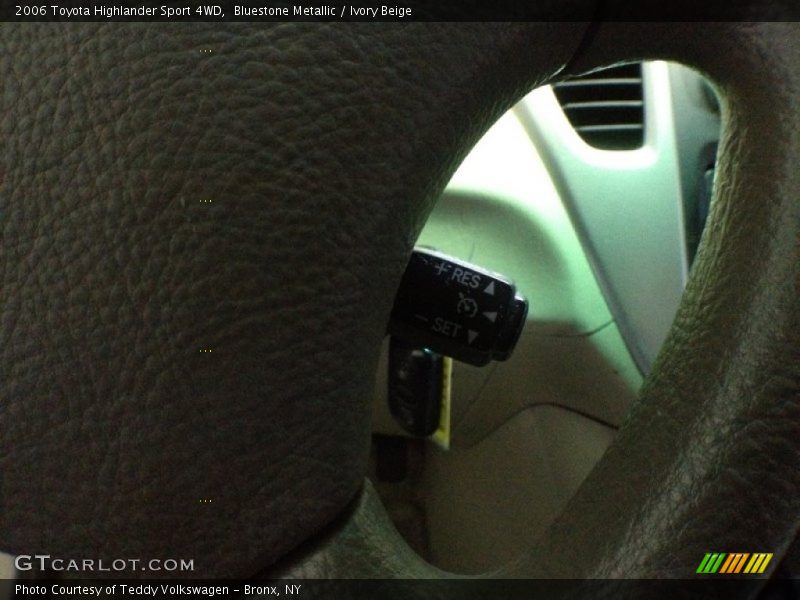 Bluestone Metallic / Ivory Beige 2006 Toyota Highlander Sport 4WD