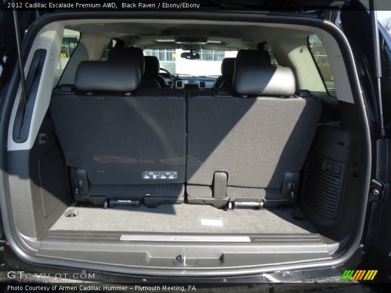  2012 Escalade Premium AWD Trunk