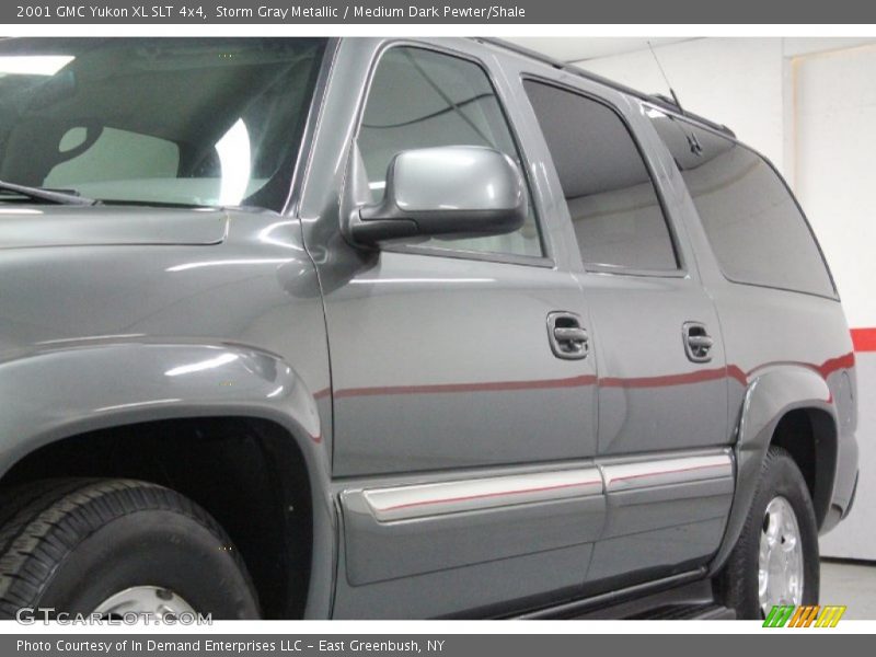 Storm Gray Metallic / Medium Dark Pewter/Shale 2001 GMC Yukon XL SLT 4x4