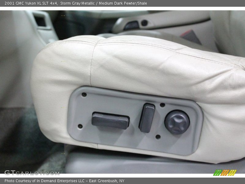 Storm Gray Metallic / Medium Dark Pewter/Shale 2001 GMC Yukon XL SLT 4x4