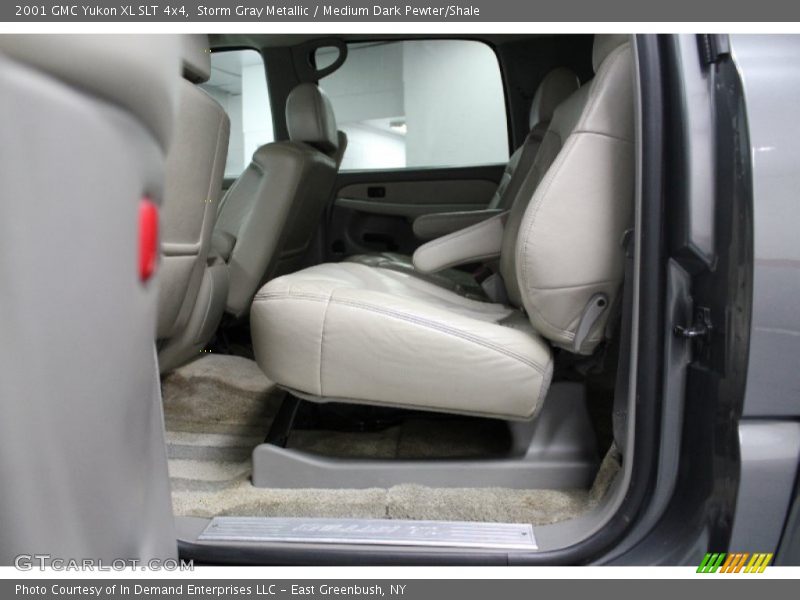 Storm Gray Metallic / Medium Dark Pewter/Shale 2001 GMC Yukon XL SLT 4x4