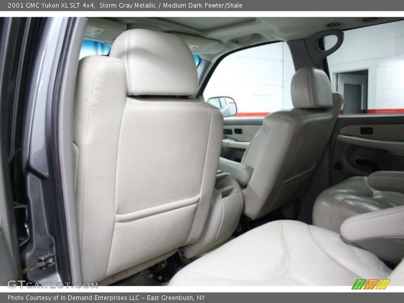 Storm Gray Metallic / Medium Dark Pewter/Shale 2001 GMC Yukon XL SLT 4x4