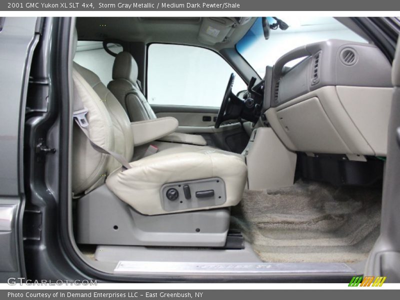 Storm Gray Metallic / Medium Dark Pewter/Shale 2001 GMC Yukon XL SLT 4x4