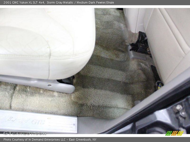 Storm Gray Metallic / Medium Dark Pewter/Shale 2001 GMC Yukon XL SLT 4x4