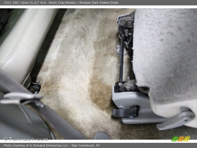 Storm Gray Metallic / Medium Dark Pewter/Shale 2001 GMC Yukon XL SLT 4x4