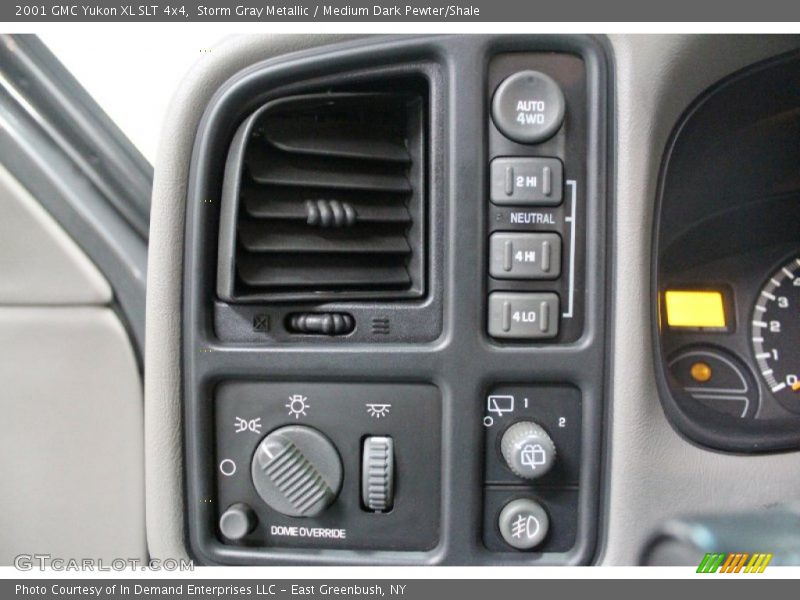 Storm Gray Metallic / Medium Dark Pewter/Shale 2001 GMC Yukon XL SLT 4x4