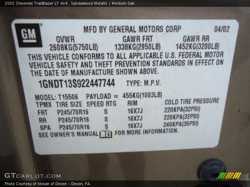 Sandalwood Metallic / Medium Oak 2002 Chevrolet TrailBlazer LT 4x4