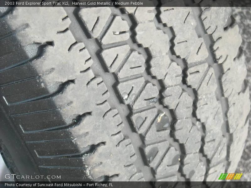 Harvest Gold Metallic / Medium Pebble 2003 Ford Explorer Sport Trac XLS