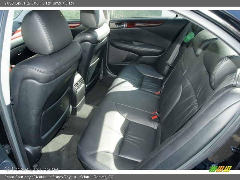 Black Onyx / Black 2003 Lexus ES 300