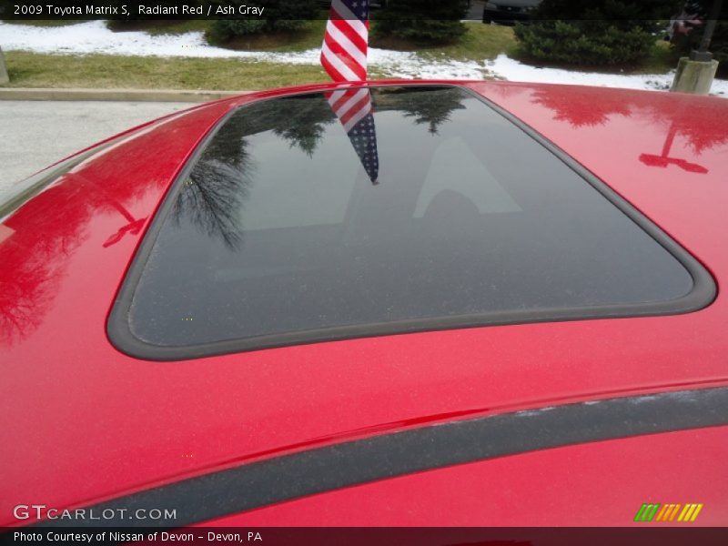 Radiant Red / Ash Gray 2009 Toyota Matrix S