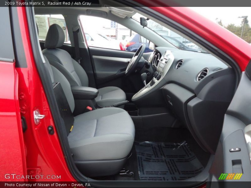 Radiant Red / Ash Gray 2009 Toyota Matrix S