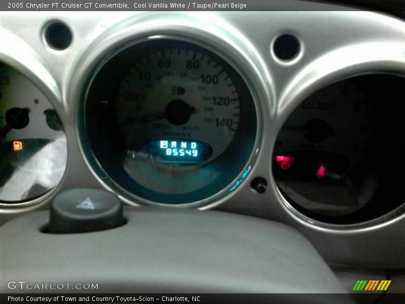 Cool Vanilla White / Taupe/Pearl Beige 2005 Chrysler PT Cruiser GT Convertible