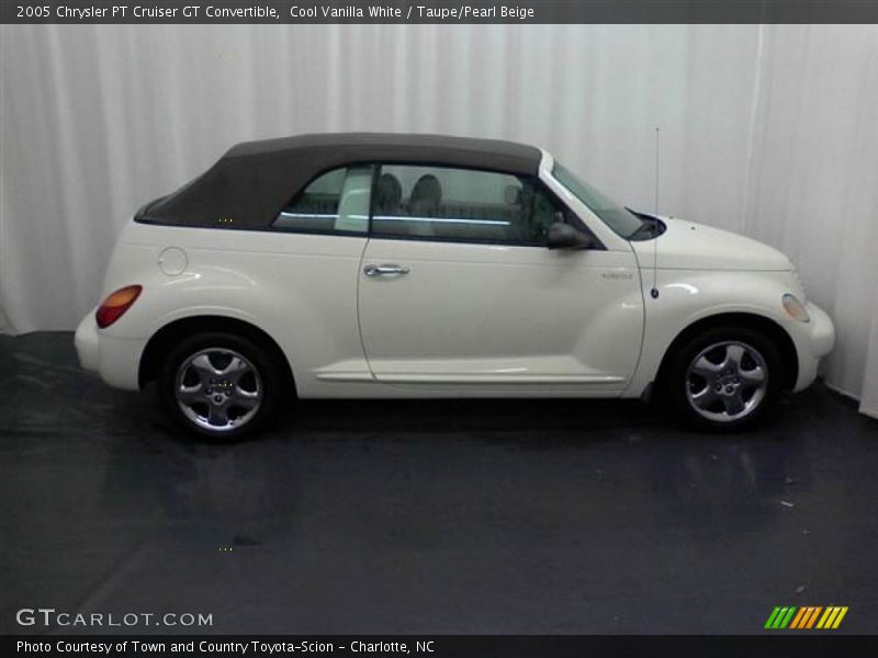 Cool Vanilla White / Taupe/Pearl Beige 2005 Chrysler PT Cruiser GT Convertible