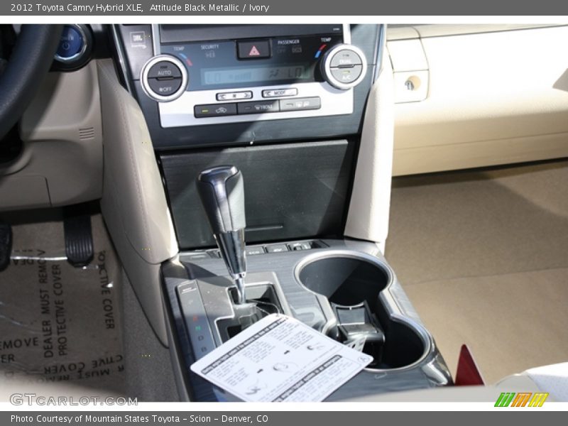 Attitude Black Metallic / Ivory 2012 Toyota Camry Hybrid XLE