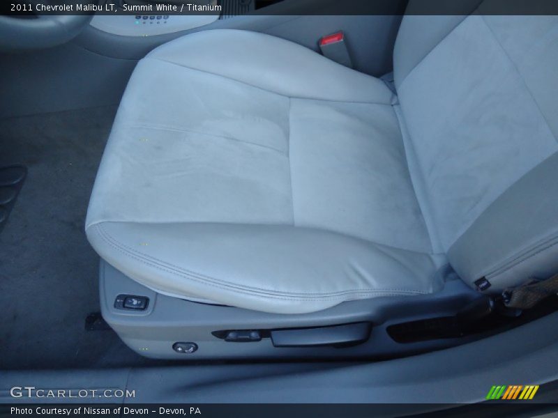 Summit White / Titanium 2011 Chevrolet Malibu LT