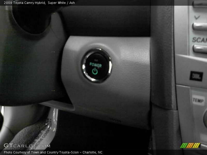 Super White / Ash 2009 Toyota Camry Hybrid