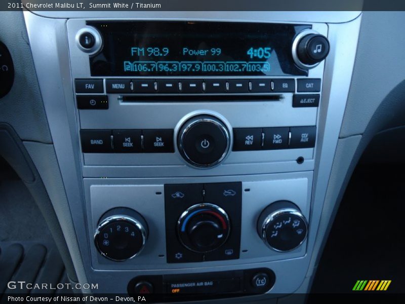 Summit White / Titanium 2011 Chevrolet Malibu LT