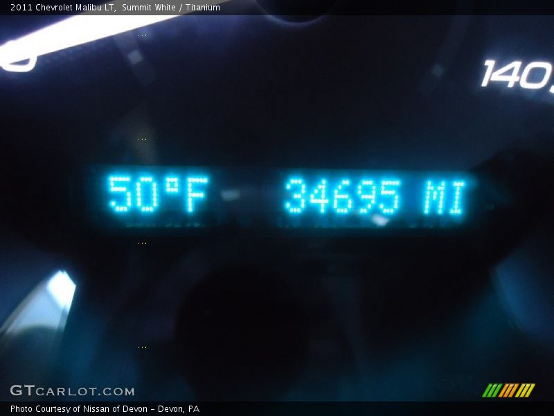 Summit White / Titanium 2011 Chevrolet Malibu LT